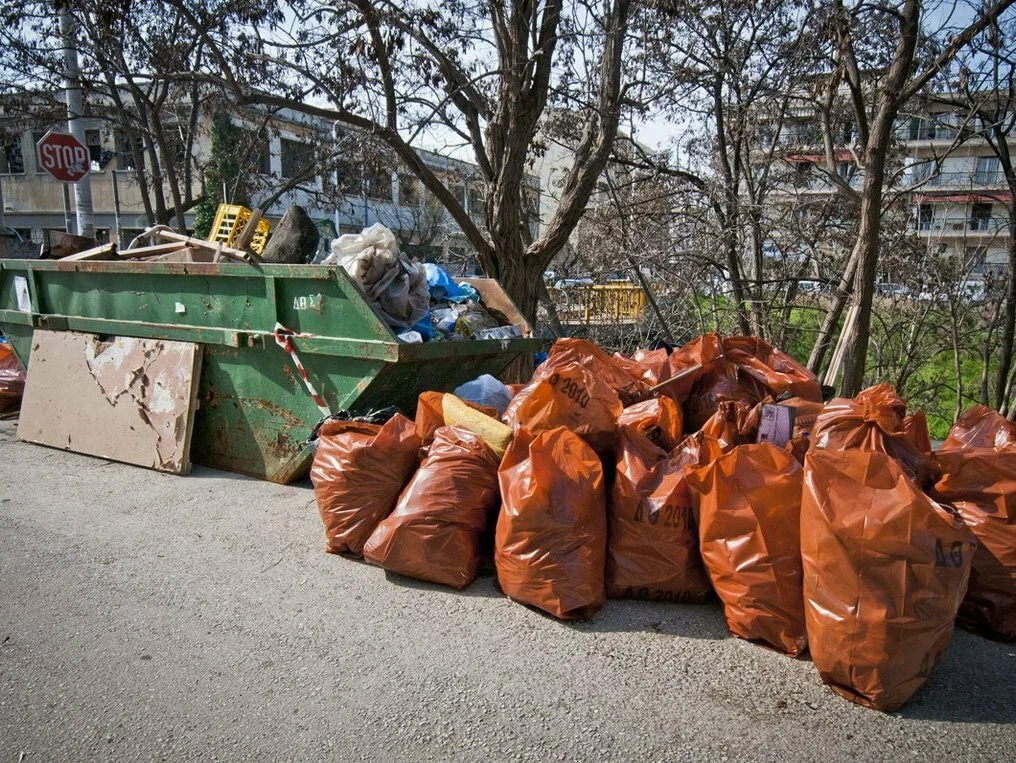 Круглосуточный вывоз мусора в Старом Осколе в октябре
